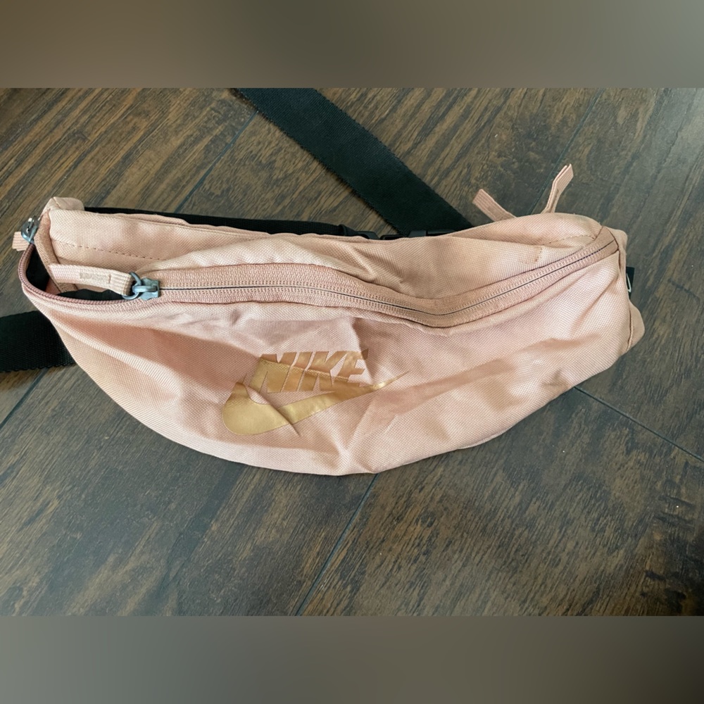 Nike belt bag